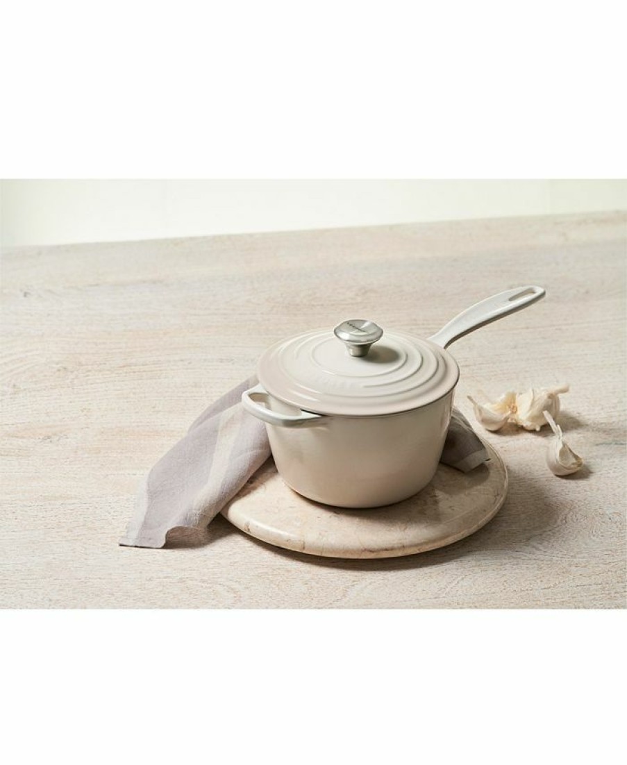 Kitchen * | Le Creuset 2.25-Qt. Signature Saucepan