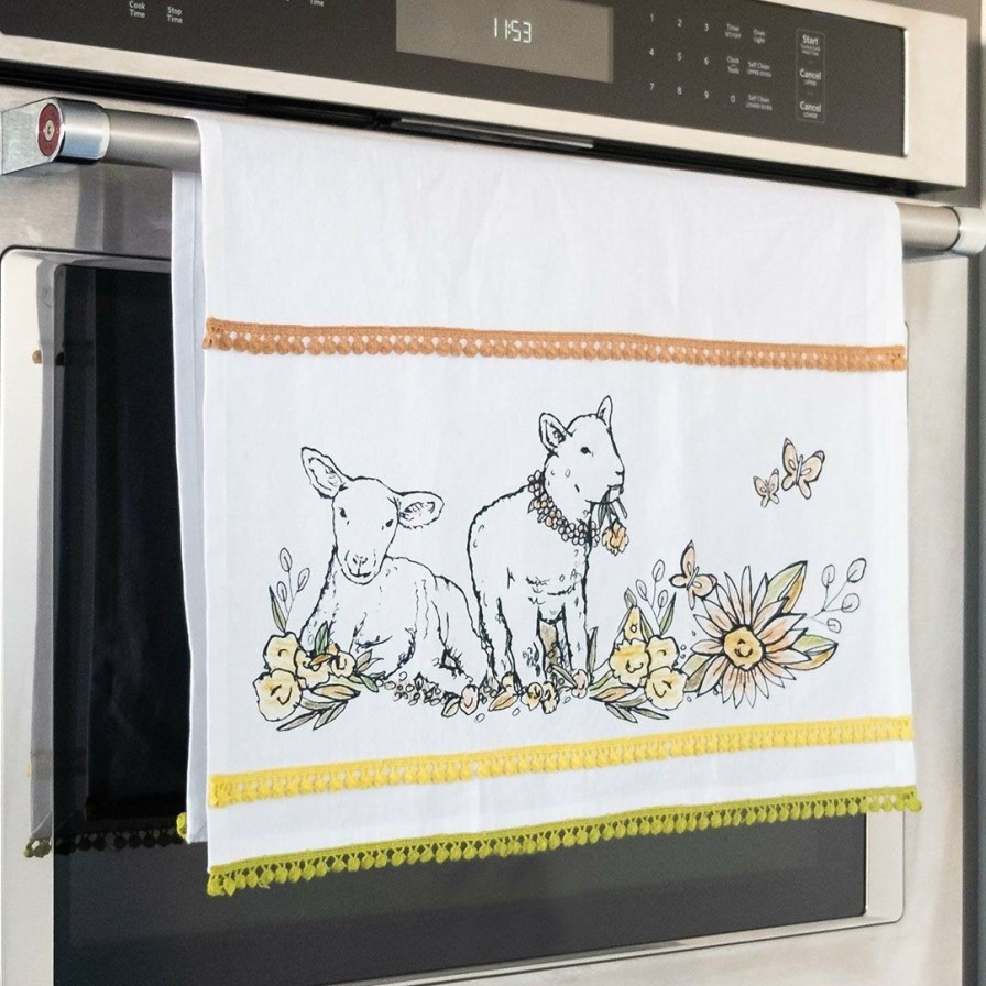 Glassware & Tabletop * | Everything Kitchens Barnyard Baby Animals 19 X 28 Tea Towel | "Leaping Sheep" Lamb