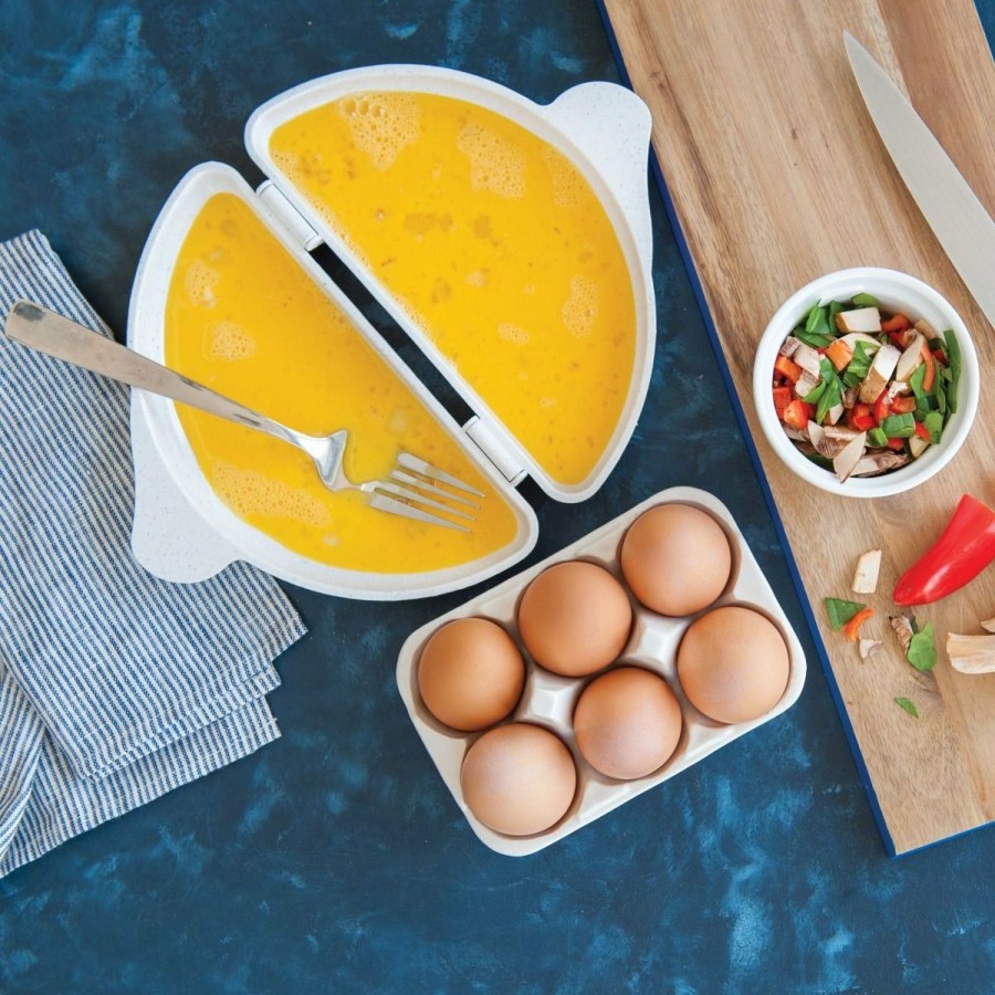 Cooks' Tools * | Nordic Ware Omelet Pan