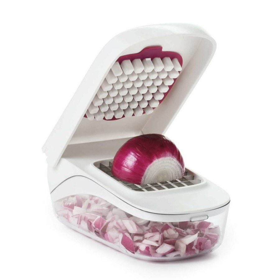 Cooks' Tools * | Oxo Vegetable Chopper With Easy-Pour Opening